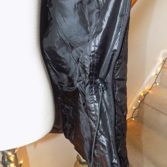 J & R Ladies Black Bubble Puffer Jacket Women's Size Large - Picture 4 of 5